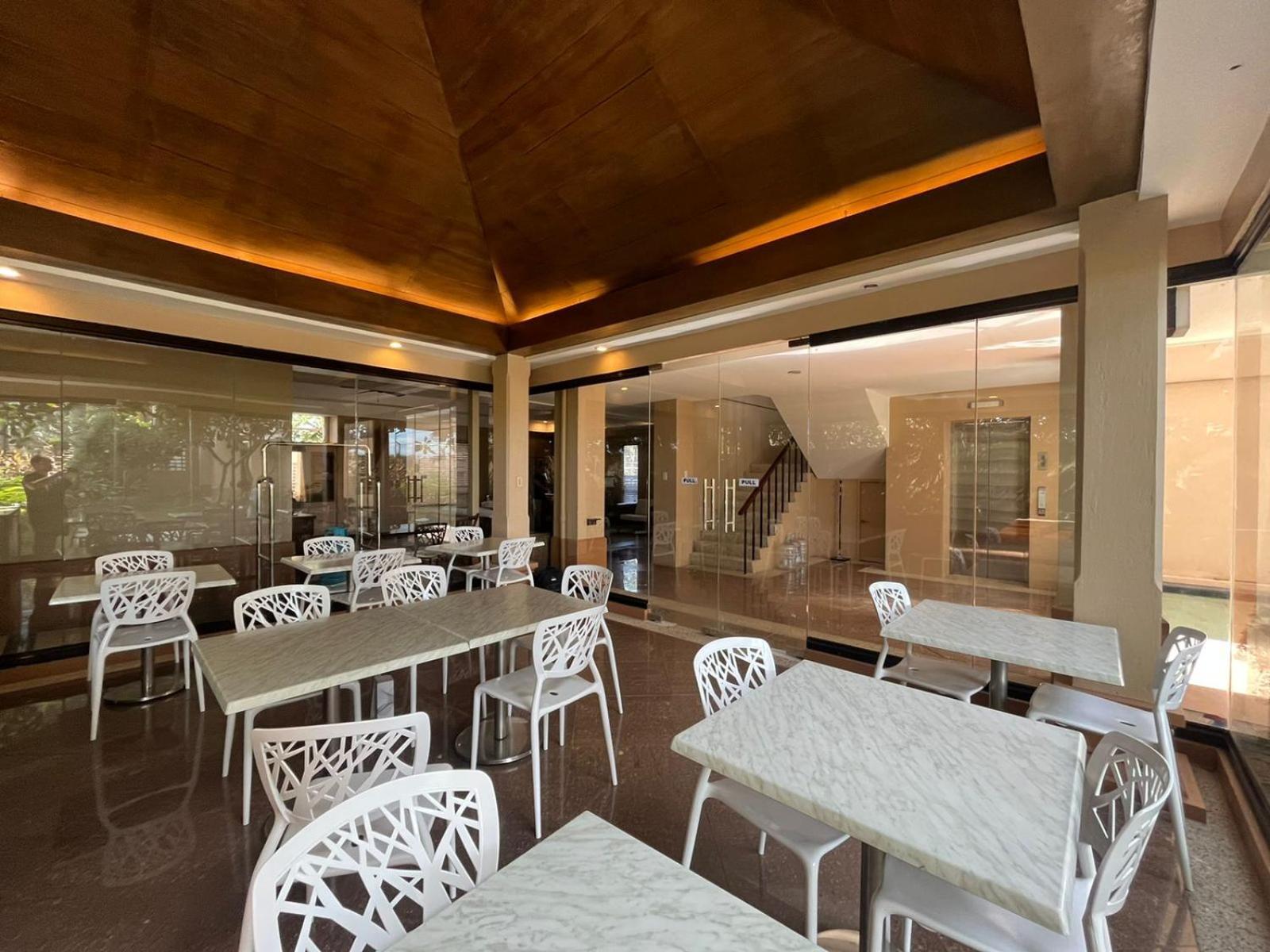 Coralpoint Gardens Suites & Residences 麦克坦 外观 照片