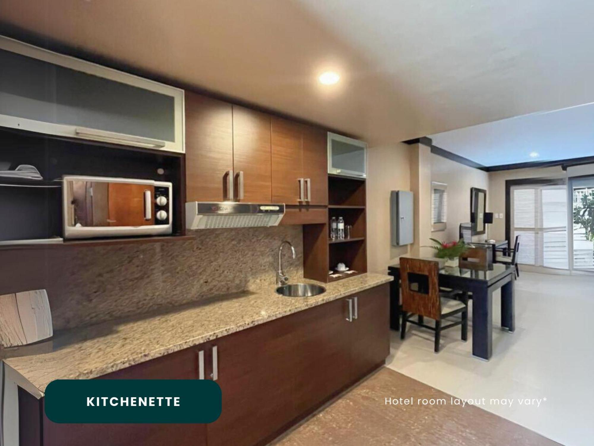 Coralpoint Gardens Suites & Residences 麦克坦 外观 照片